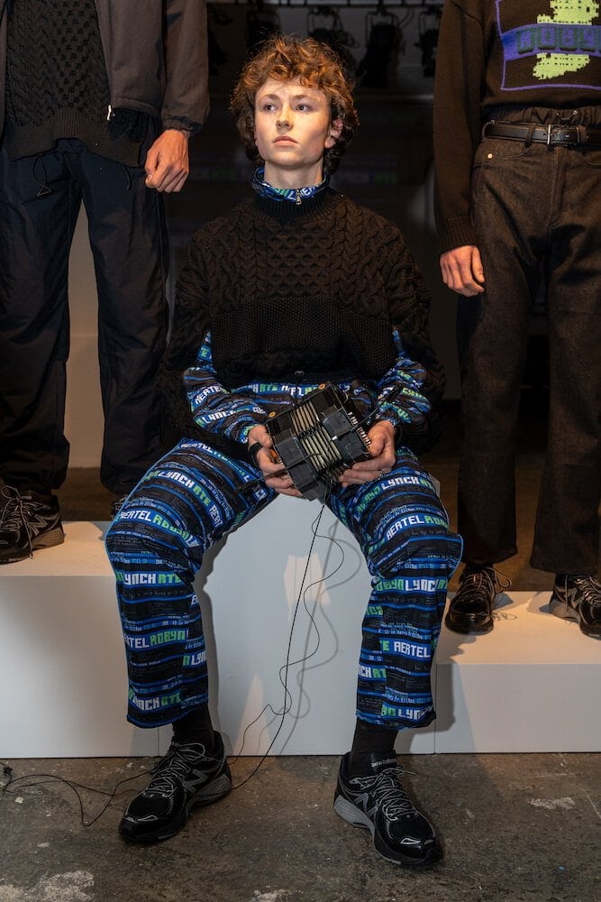 公式サイト Robyn Lynch: Magazine 10 - AW20 Menswear パンツ